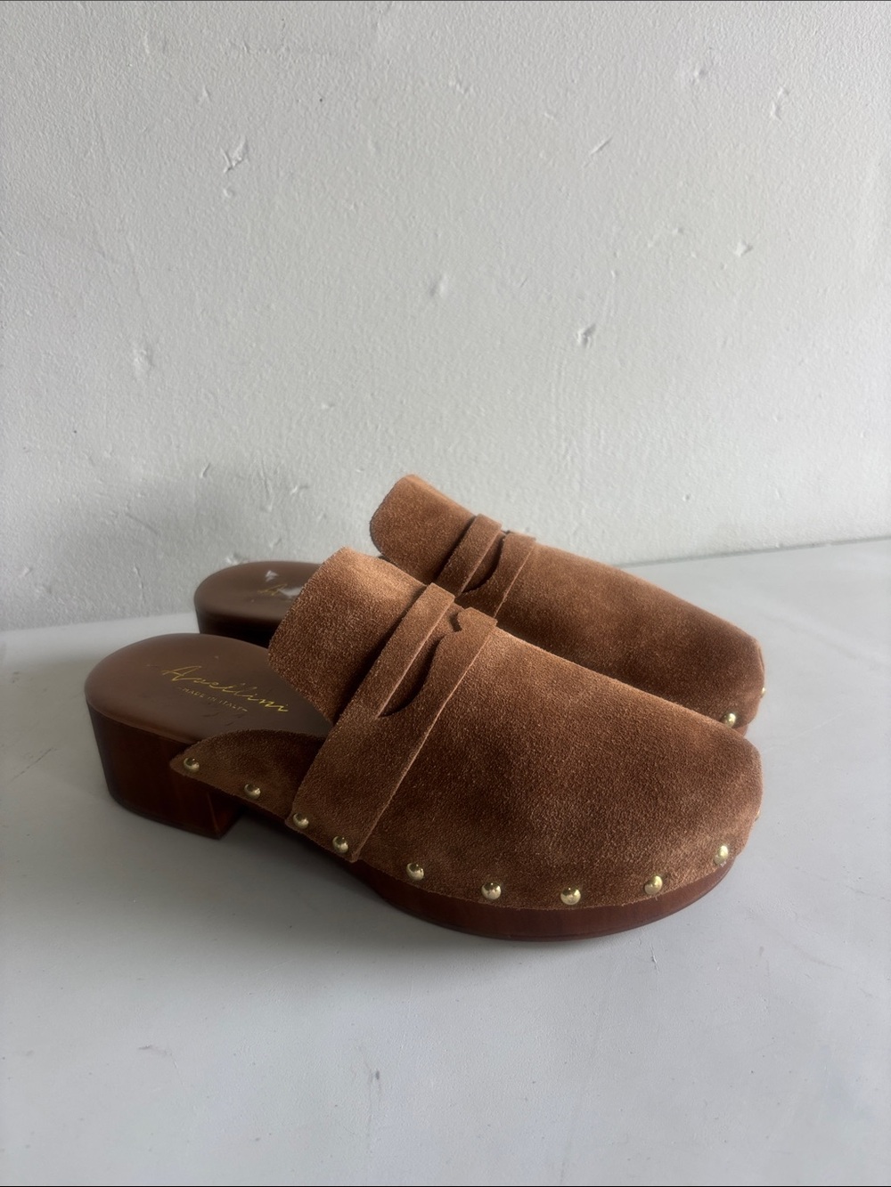 Women's Italian made Suede Slip-On Clogs in Chestnut Brown